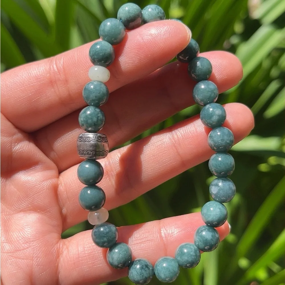 8mm stretchable blue water‎ jade bracelet